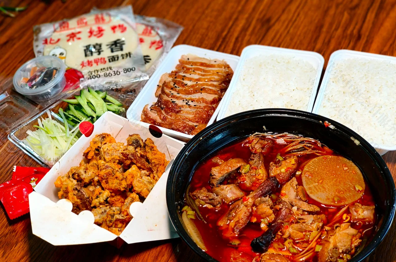 給我做的烤鴨飯.jpg